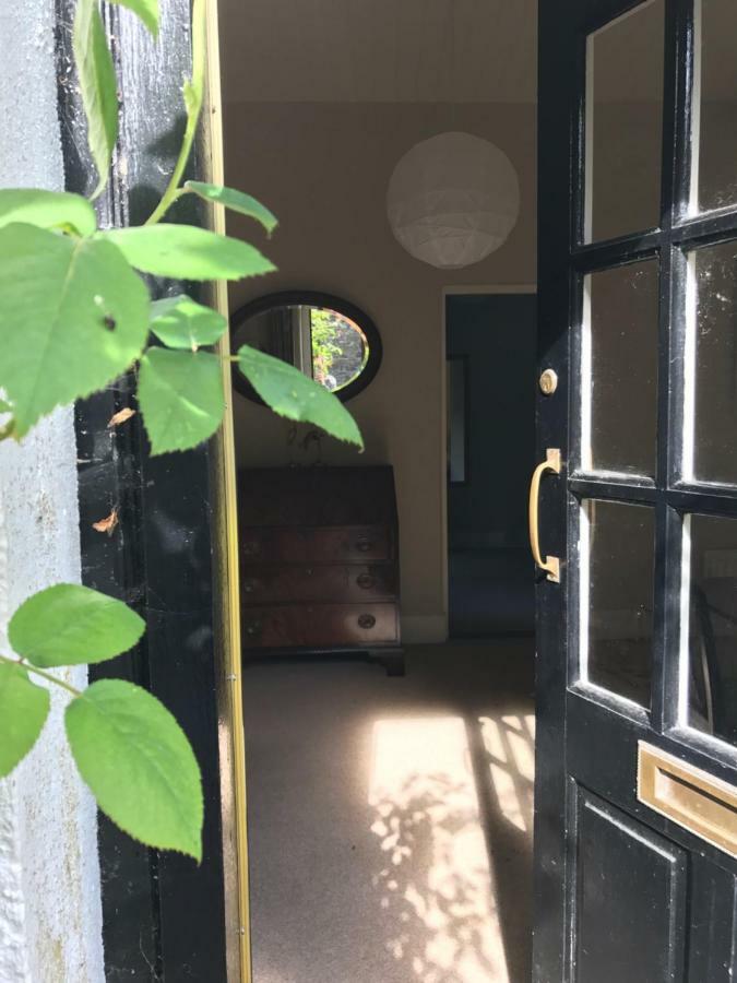 The Mews Villa Freshford Esterno foto